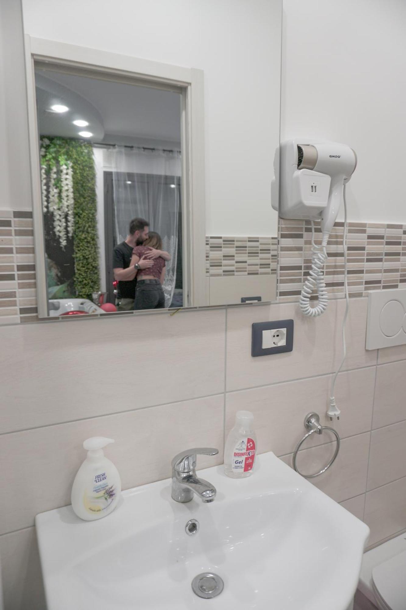 B&B Porta Garibaldi カターニア エクステリア 写真
