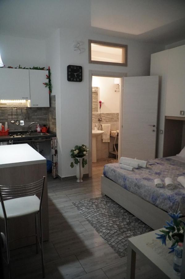 B&B Porta Garibaldi カターニア エクステリア 写真