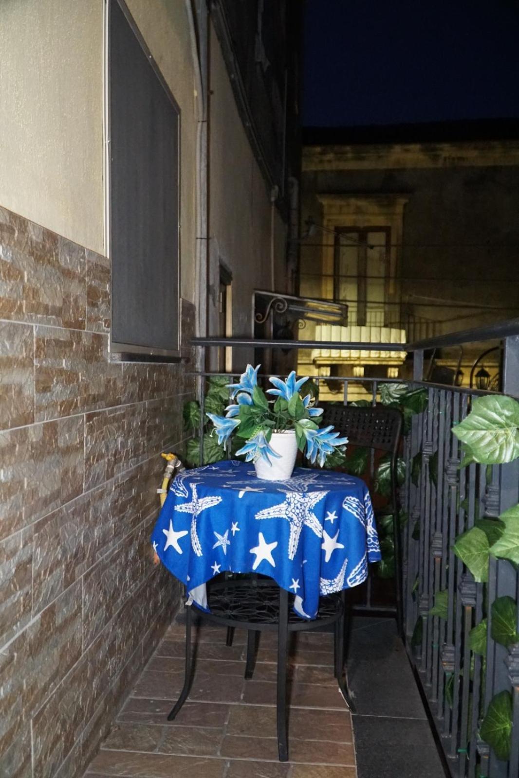 B&B Porta Garibaldi カターニア 部屋 写真